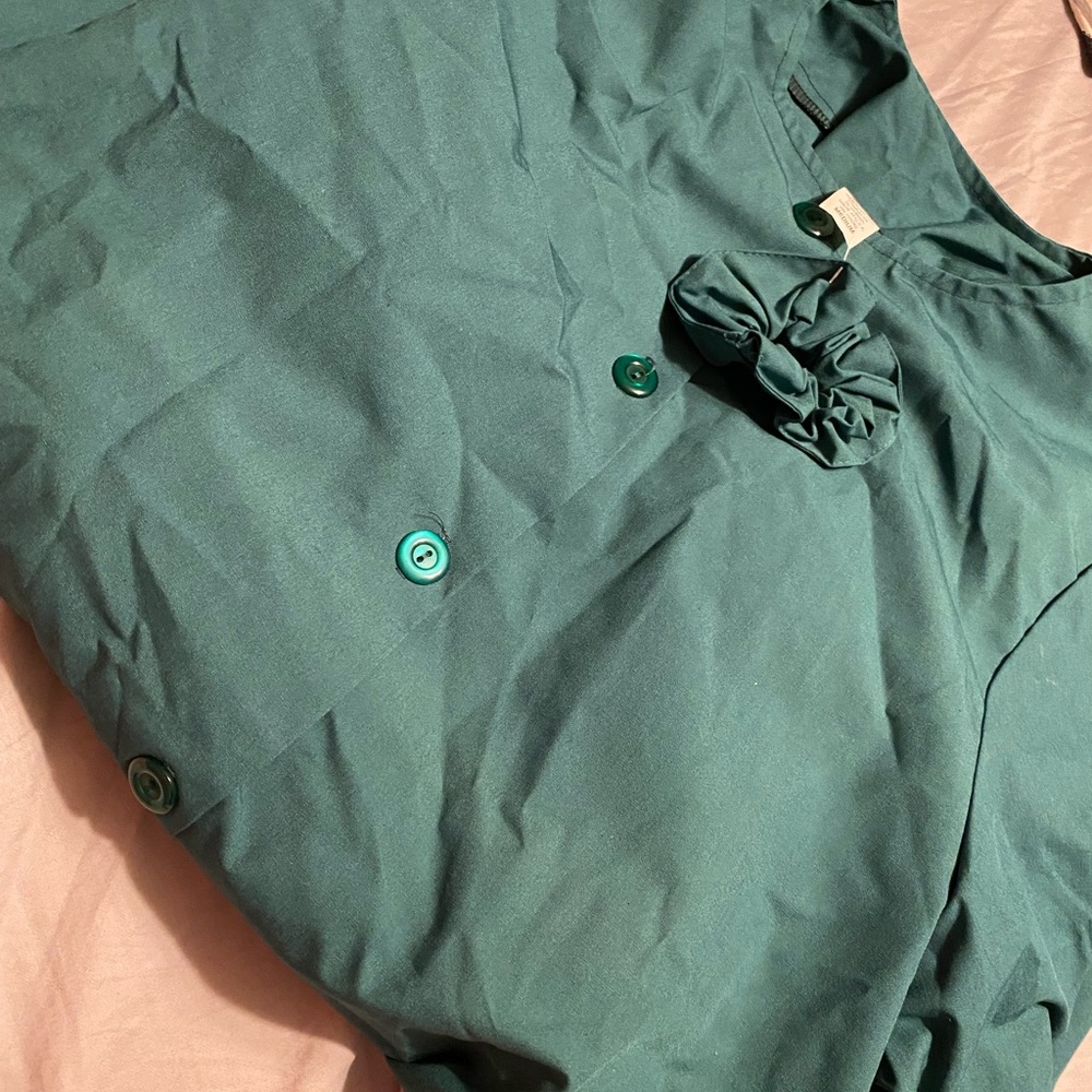Women’s scrub jacket